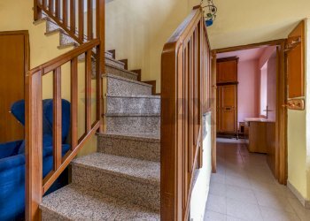 Scale - Casa semi indipendente via Boschetto
 
6/A, Vergiate - foto 12