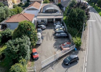 Casa all\'aperto - Locale Commerciale Via Torino
 
7, Samarate - foto 1