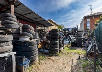 Giardino - Locale Commerciale Via Torino
 
7, Samarate - foto 18