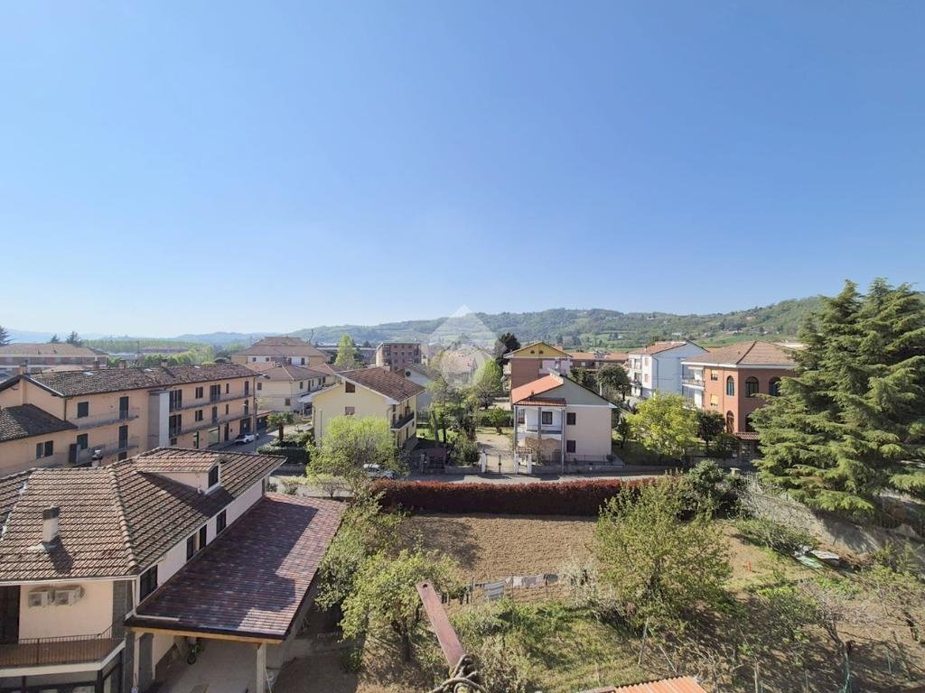 Quadrilocale Via Michelangelo Buonarroti, Acqui Terme - foto 2