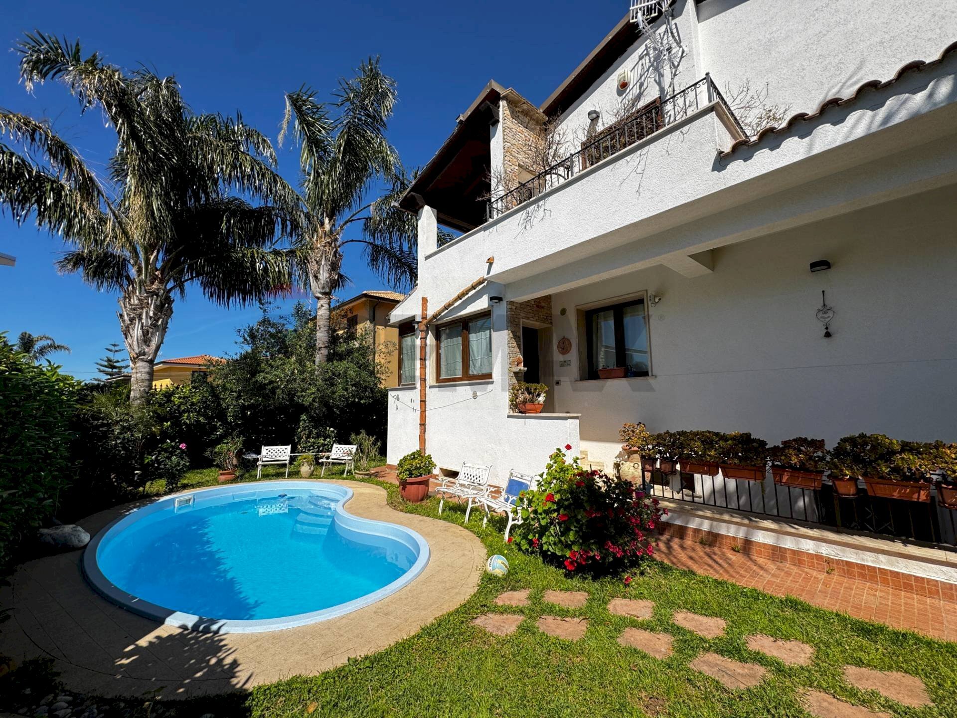 Piscina - Casa semi indipendente Via Don Carlo Gnocchi, Carini - foto 1