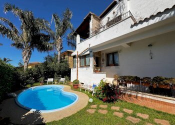 Piscina - Casa semi indipendente Via Don Carlo Gnocchi, Carini - foto 1