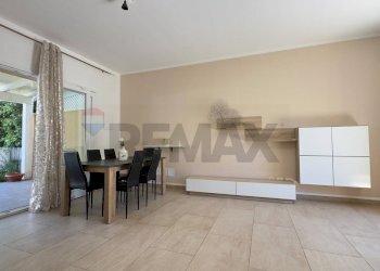 Sala da pranzo - Villa a Schiera Via Agliandroni
 
21, Terrasini - foto 4