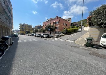 Foto 2 - Quadrilocale VIA NOSTRA SIGNORA DEGLI ANGELI, Savona - foto 2