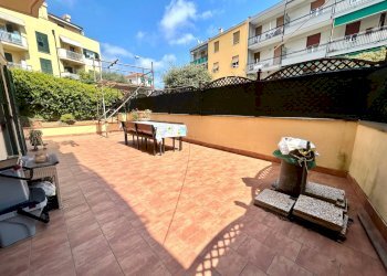 Foto 5 - Quadrilocale VIA NOSTRA SIGNORA DEGLI ANGELI, Savona - foto 5