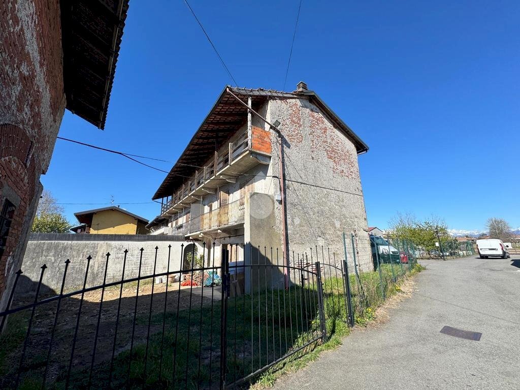 Rustico Via Martiri della Libertà, Suno - foto 1