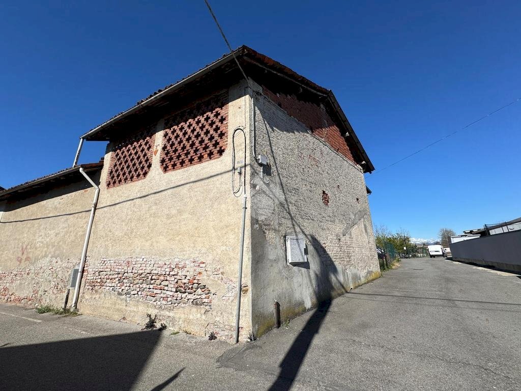 Rustico Via Martiri della Libertà, Suno - foto 3