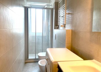 BAGNO FINESTRATO - One-room apartment VIA TARTINI
 
13, Milano - photo 9