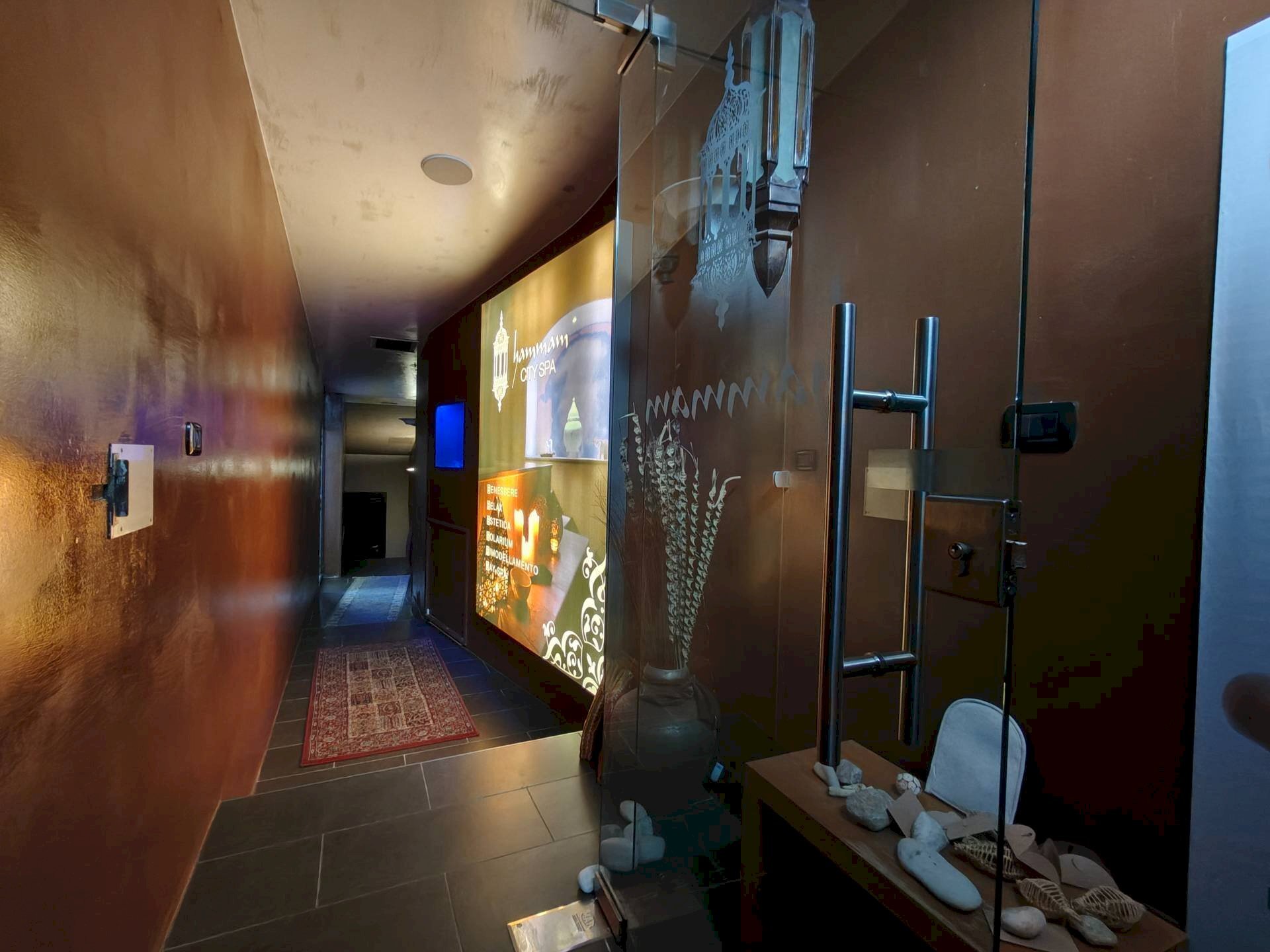 Foto 2 - Locale Commerciale Via Filomarini
 
8, Gallipoli - foto 2