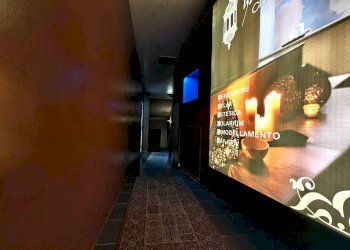 Foto 5 - Locale Commerciale Via Filomarini
 
8, Gallipoli - foto 5