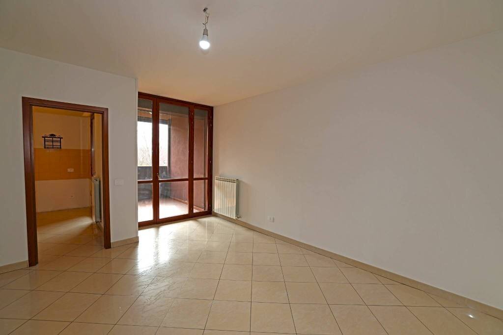 Soggiorno - Quadrilocale via Guelfa, 74/3, Bologna (zona Massarenti) - foto 3