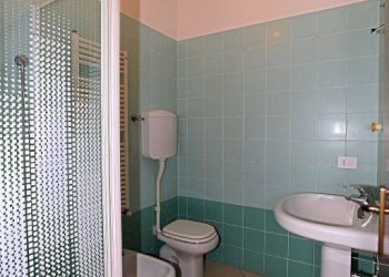 Bagno - Quadrilocale via Guelfa, 74/3, Bologna (zona Massarenti) - foto 22