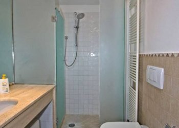 Bagno - Trilocale via Drapperie, Bologna (zona Centro Storico) - foto 14