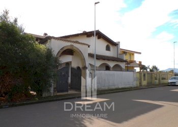 Foto 1 - Villa via Perda Lada, Decimoputzu - photo 1