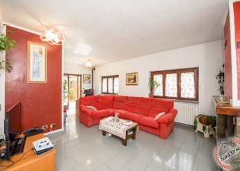 Villa a Schiera FRAZIONE NEYRAN, Brissogne - foto 8