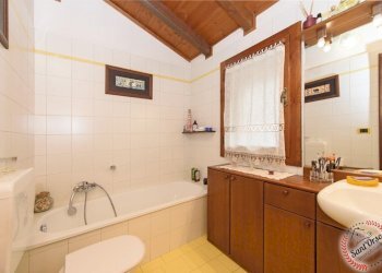 Villa a Schiera FRAZIONE NEYRAN, Brissogne - foto 26
