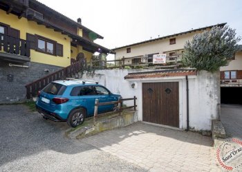 Villa a Schiera FRAZIONE NEYRAN, Brissogne - foto 31