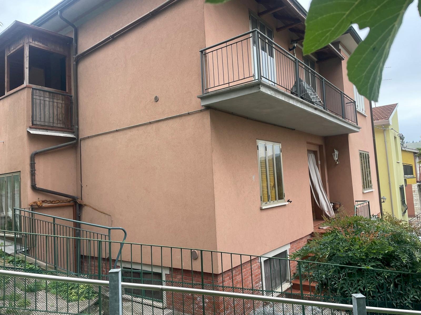 Facciata - Villa Bifamiliare Via Canale, 1, Riolo Terme - foto 2