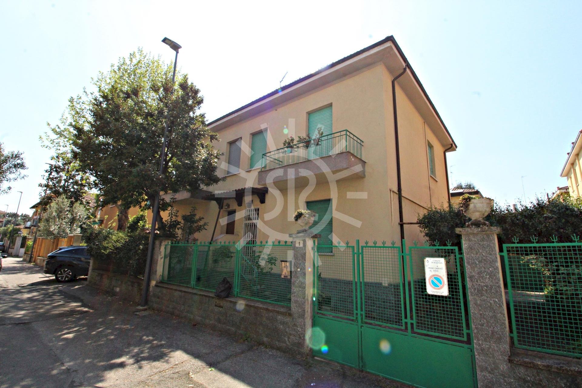 Porzione di casa Bologna - foto 1