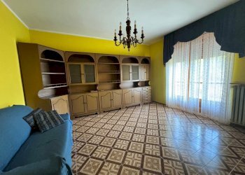 Quadrilocale Via Cave, 65, Bagnolo Piemonte - foto 3