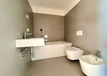 Three-room apartment Basiglio - photo 10