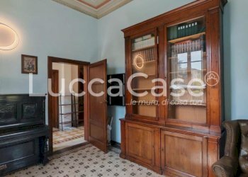 Villa Lucca (neighborhood San Concordio Contrada) - photo 1