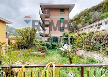 Bilocale Via dei Fieschi, 87 
 Recco, Recco - foto 1