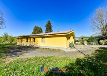 Commercial Premises Carignano - photo 5