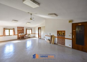 Commercial Premises Carignano - photo 11