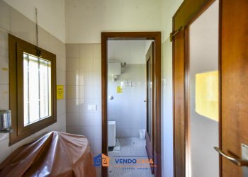 Commercial Premises Carignano - photo 17