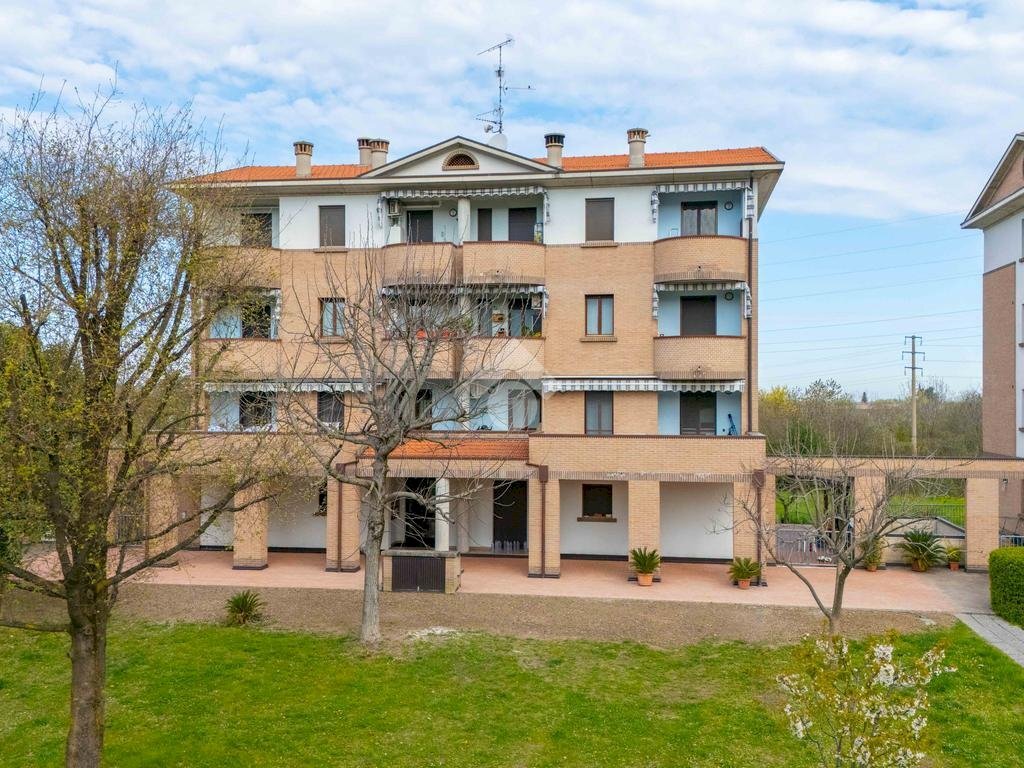 Bilocale Via giovanni guicciardi, San Polo d'Enza - foto 2