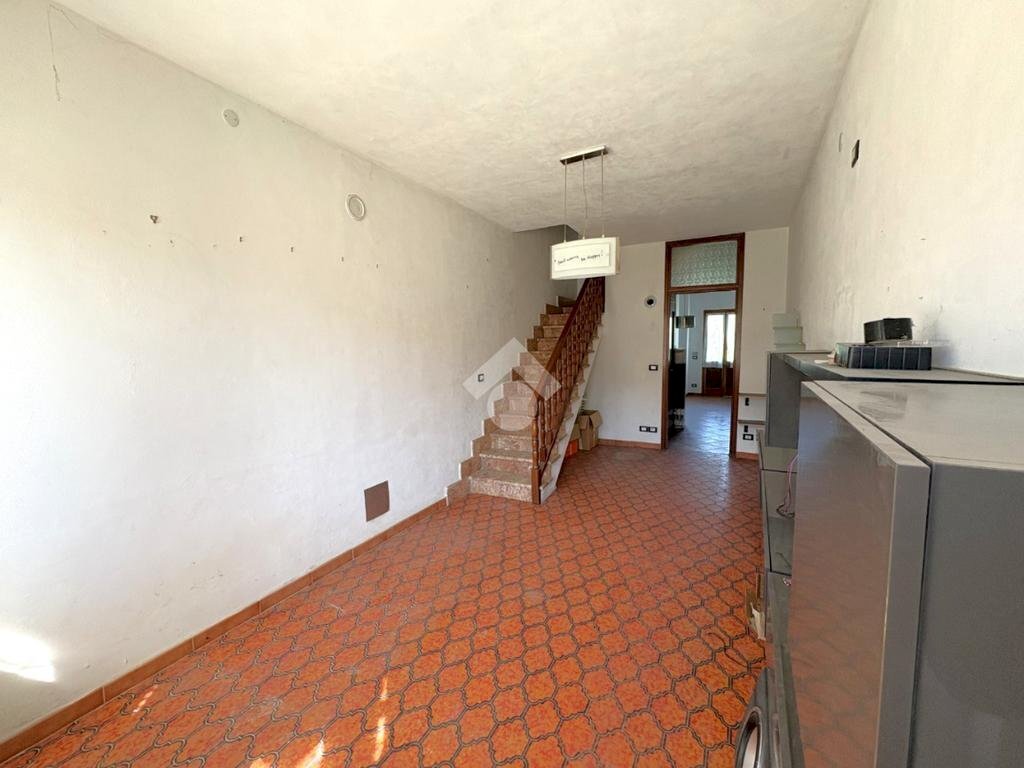 Casa semi indipendente Frazione San lorenzo, Santo Stefano Roero - foto 2