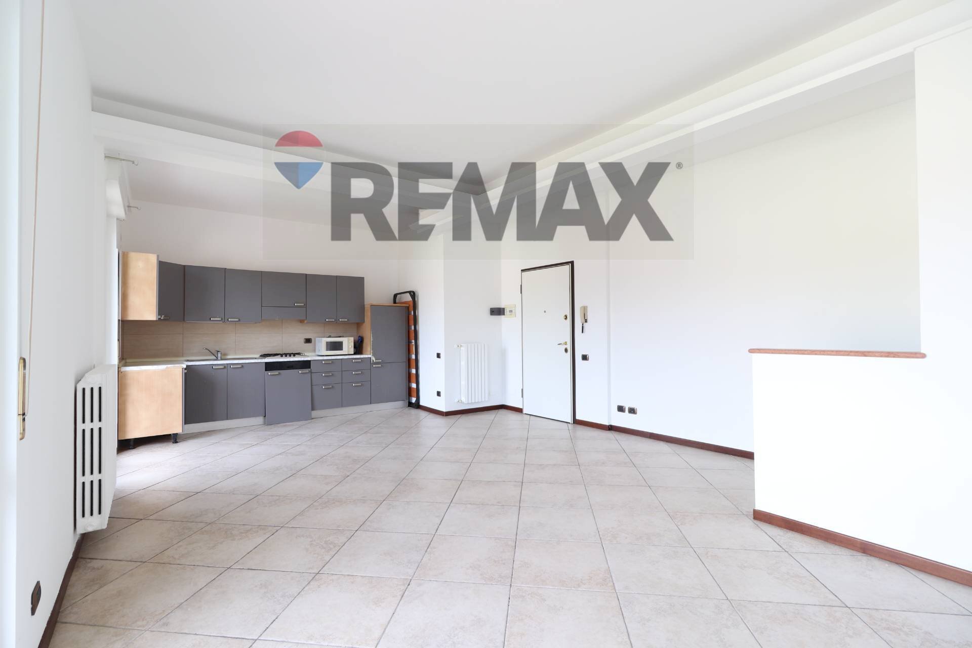 Two-room apartment via XXV aprile 1945, 1 
 Brembate di Sopra, Brembate di Sopra - photo 2