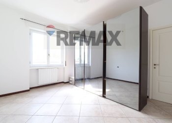 Two-room apartment via XXV aprile 1945, 1 
 Brembate di Sopra, Brembate di Sopra - photo 11