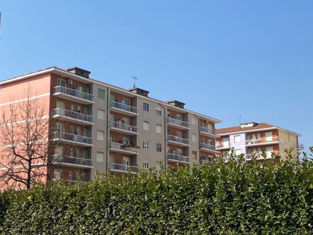 Trilocale Banchette - foto 1