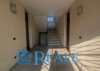 Four-room apartment Vanzago - photo 3