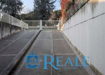 Four-room apartment Vanzago - photo 24