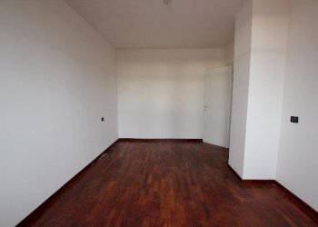 Portion of a house Sala Bolognese - photo 25