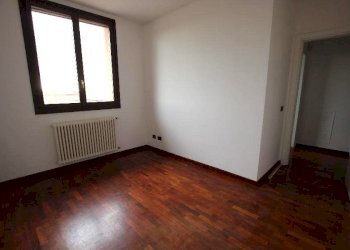 Portion of a house Sala Bolognese - photo 27