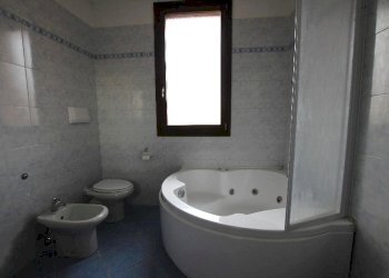 Portion of a house Sala Bolognese - photo 34