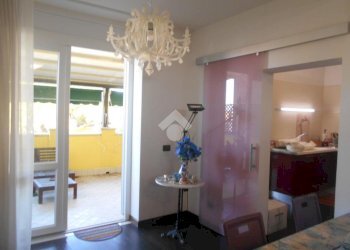 Attic Via nizza, Comacchio - photo 12