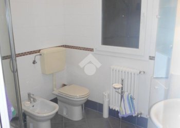 Attic Via nizza, Comacchio - photo 16