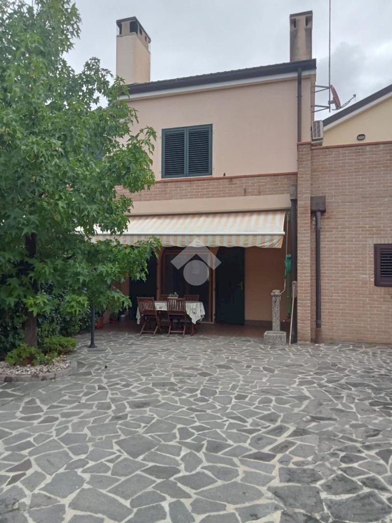 Villa a Schiera Via Fratelli Cervi, Comacchio - foto 1