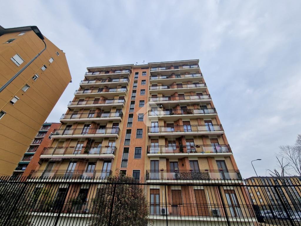 Box Via della rondine, Milano (zona Inganni) - foto 1