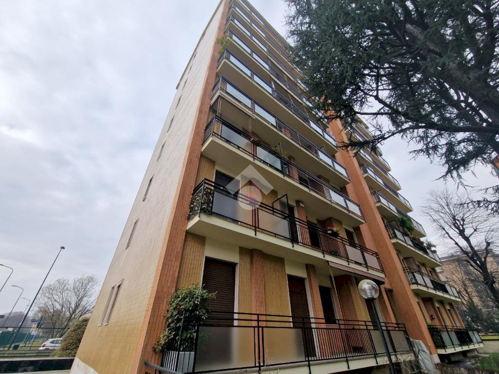 Box Via della rondine, Milano (zona Inganni) - foto 2