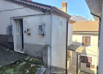 Foto 1 - Casa semi indipendente Vico Melfitana, Montemarano - foto 1