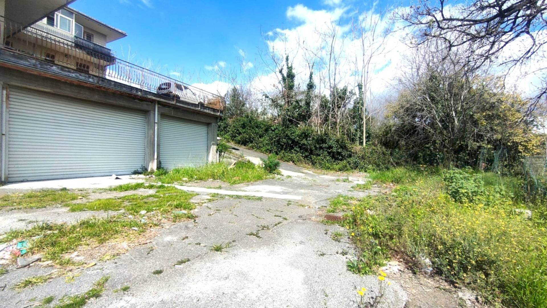 Foto 3 - Locale Commerciale via Cantagallo
 
29/a, Acireale - foto 3