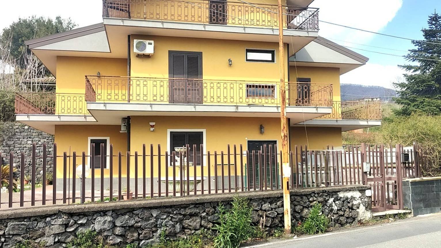 Foto 1 - Appartamento via Paracquara
 
7, Zafferana Etnea - foto 1