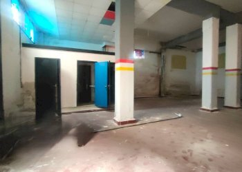 Foto 2 - Locale Commerciale via Bellini
 
37, Sant'Agata Li Battiati - foto 2