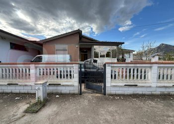 Foto 1 - Casa indipendente Via Guadicciolo
 
30, Castrocielo - foto 1